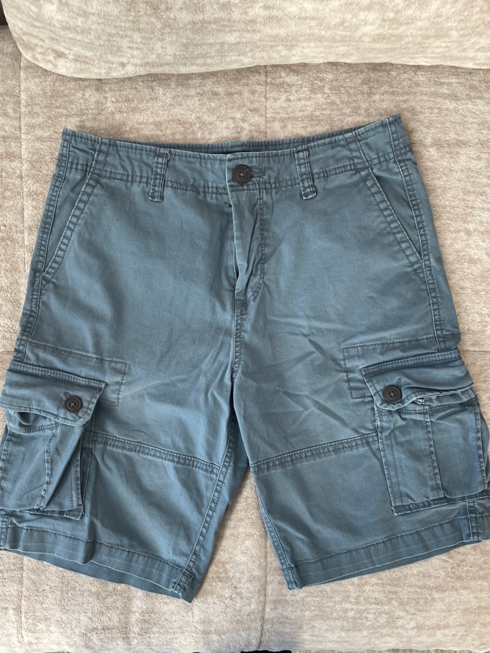 Aero Men's Slate-Blue Cargo Shorts